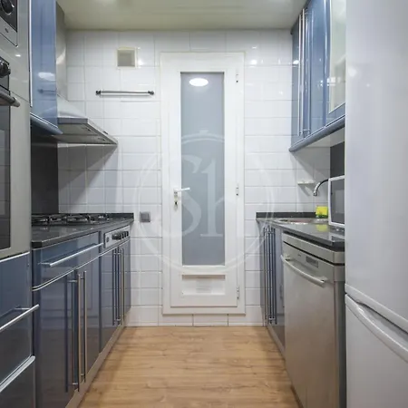 Apartamento Familiar En *