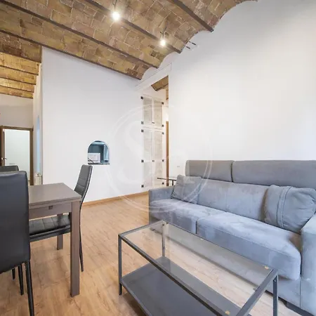 Familiar En Apartment